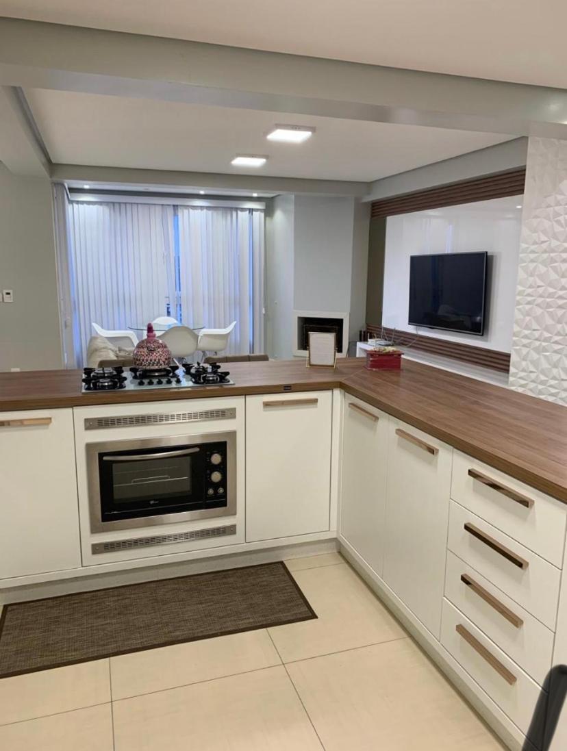 Apartamento Novo No Centro De Грамаду Экстерьер фото