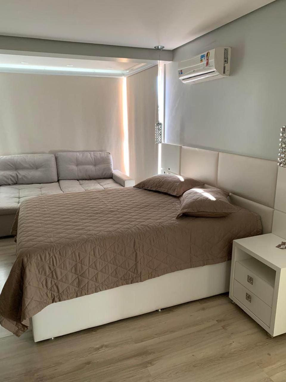 Apartamento Novo No Centro De Грамаду Экстерьер фото